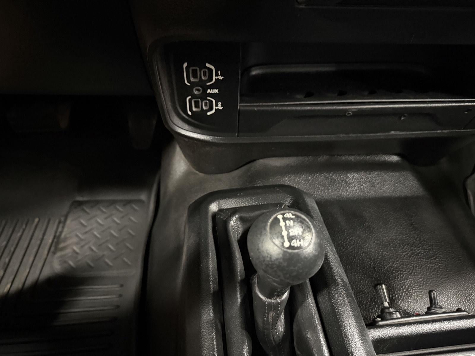 2021 RAM 2500 Tradesman Crew Cab 4x4 8' Box