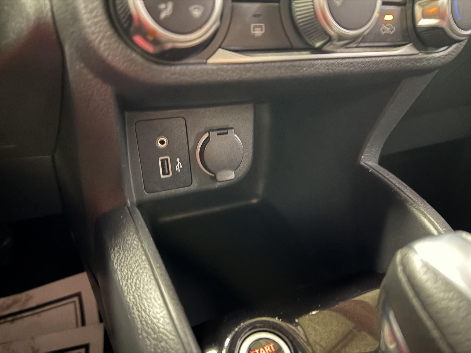 2020 Nissan Kicks S Xtronic CVT