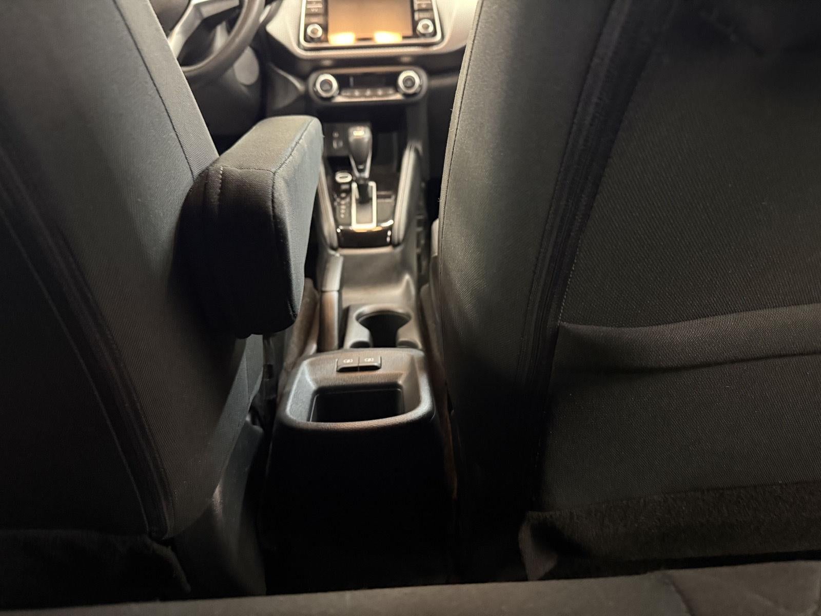 2020 Nissan Kicks SV Xtronic CVT