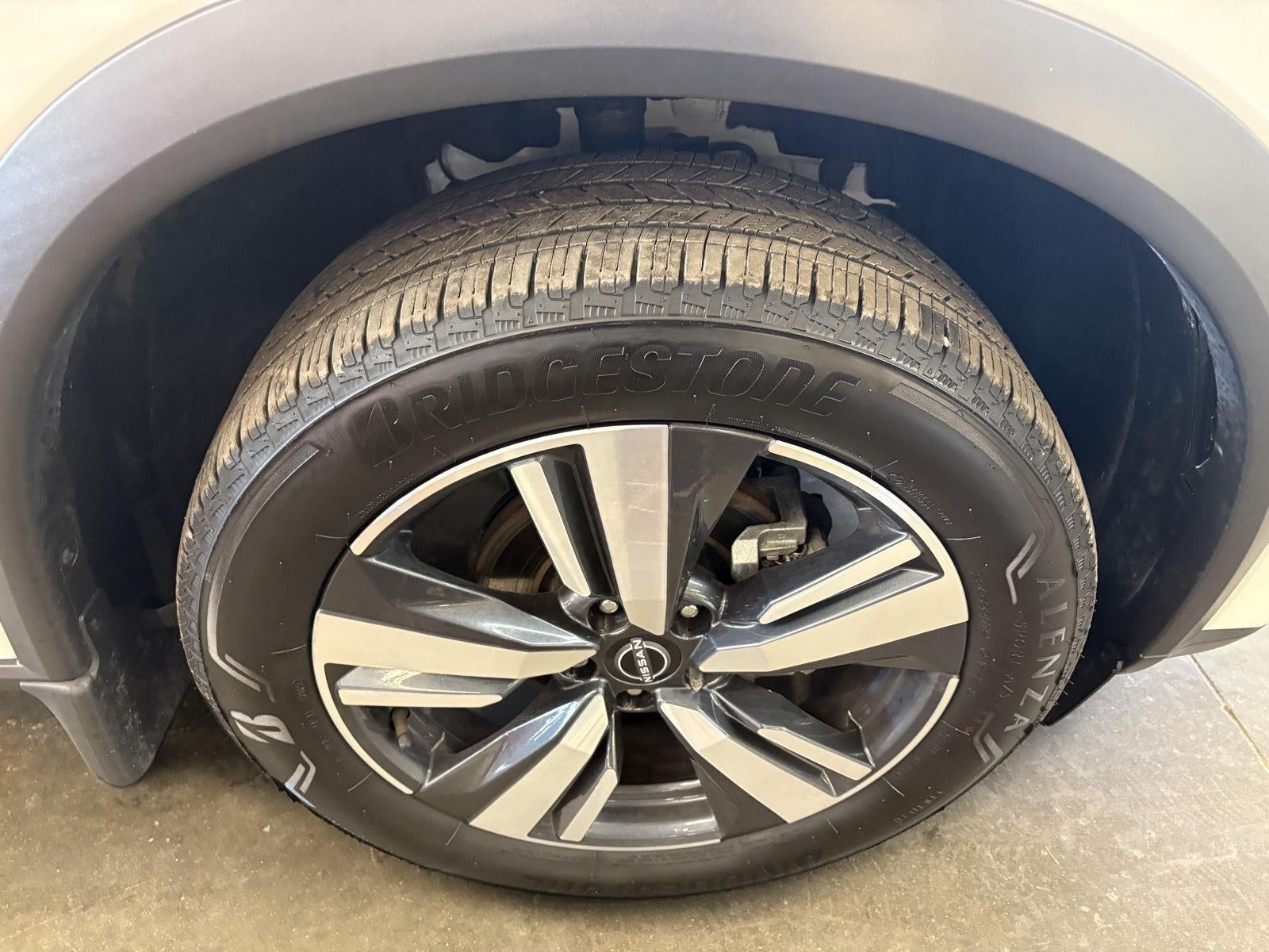 2023 Nissan Rogue SL Intelligent AWD