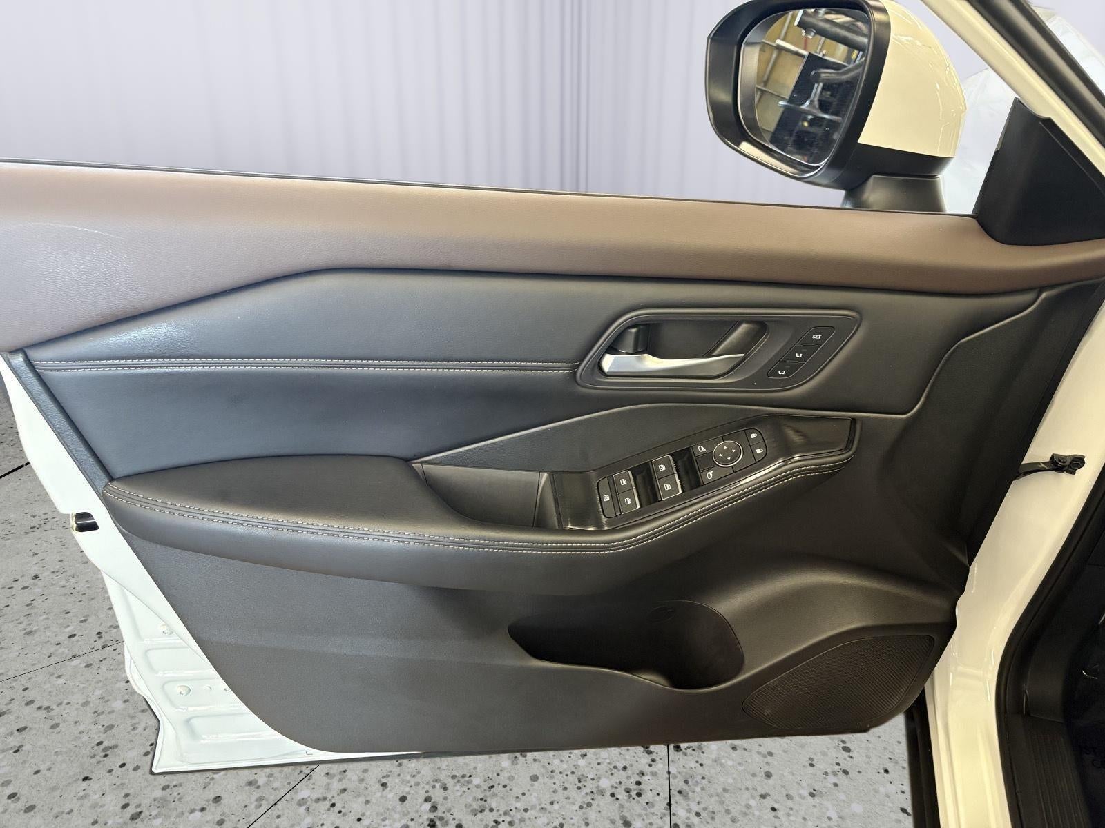 2023 Nissan Rogue SL Intelligent AWD