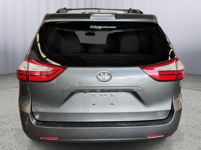 2018 Toyota Sienna XLE 7 Passenger