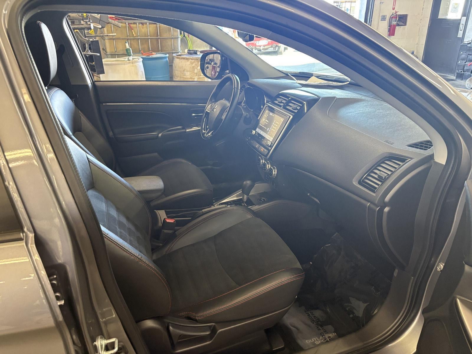 2024 Mitsubishi Outlander Sport Base