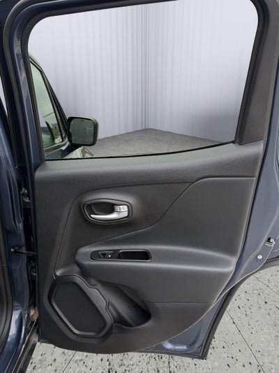2023 Jeep Renegade Latitude 4x4