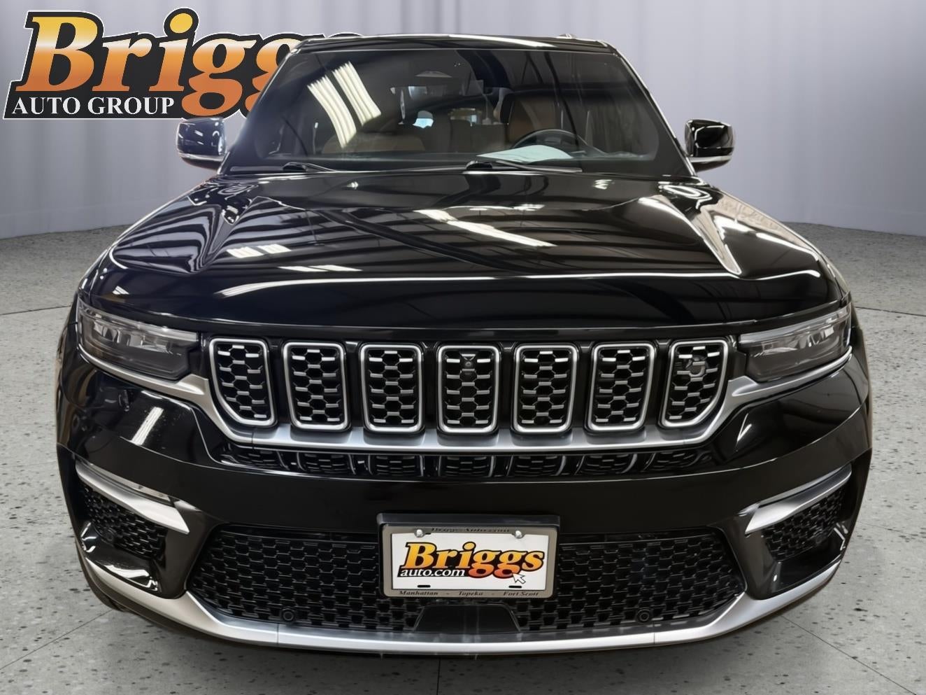 2022 Jeep Grand Cherokee Summit Reserve