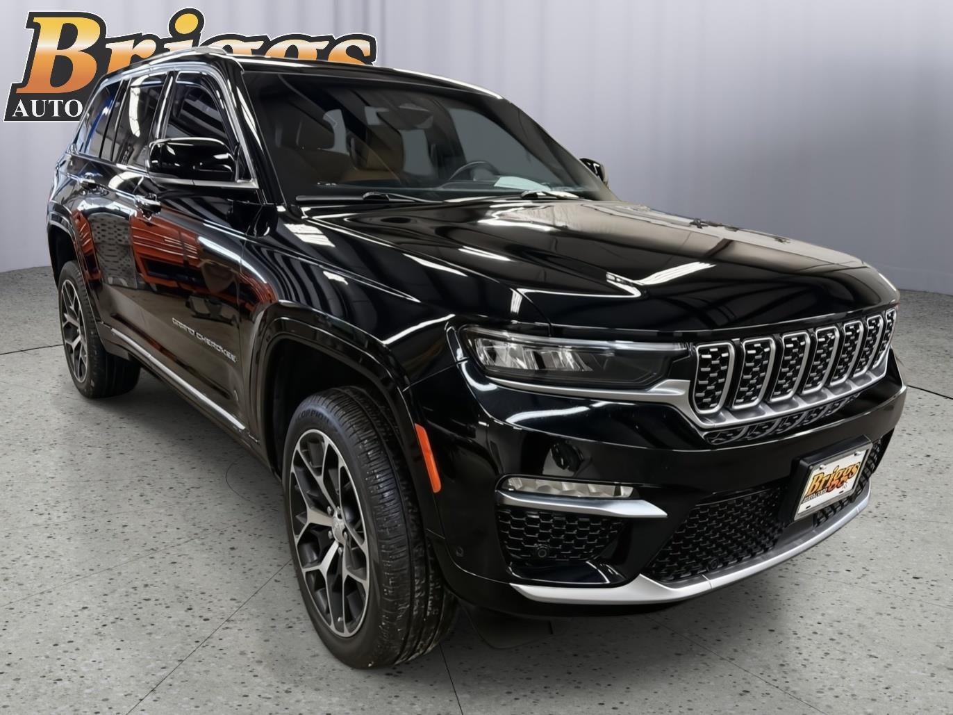 2022 Jeep Grand Cherokee Summit Reserve