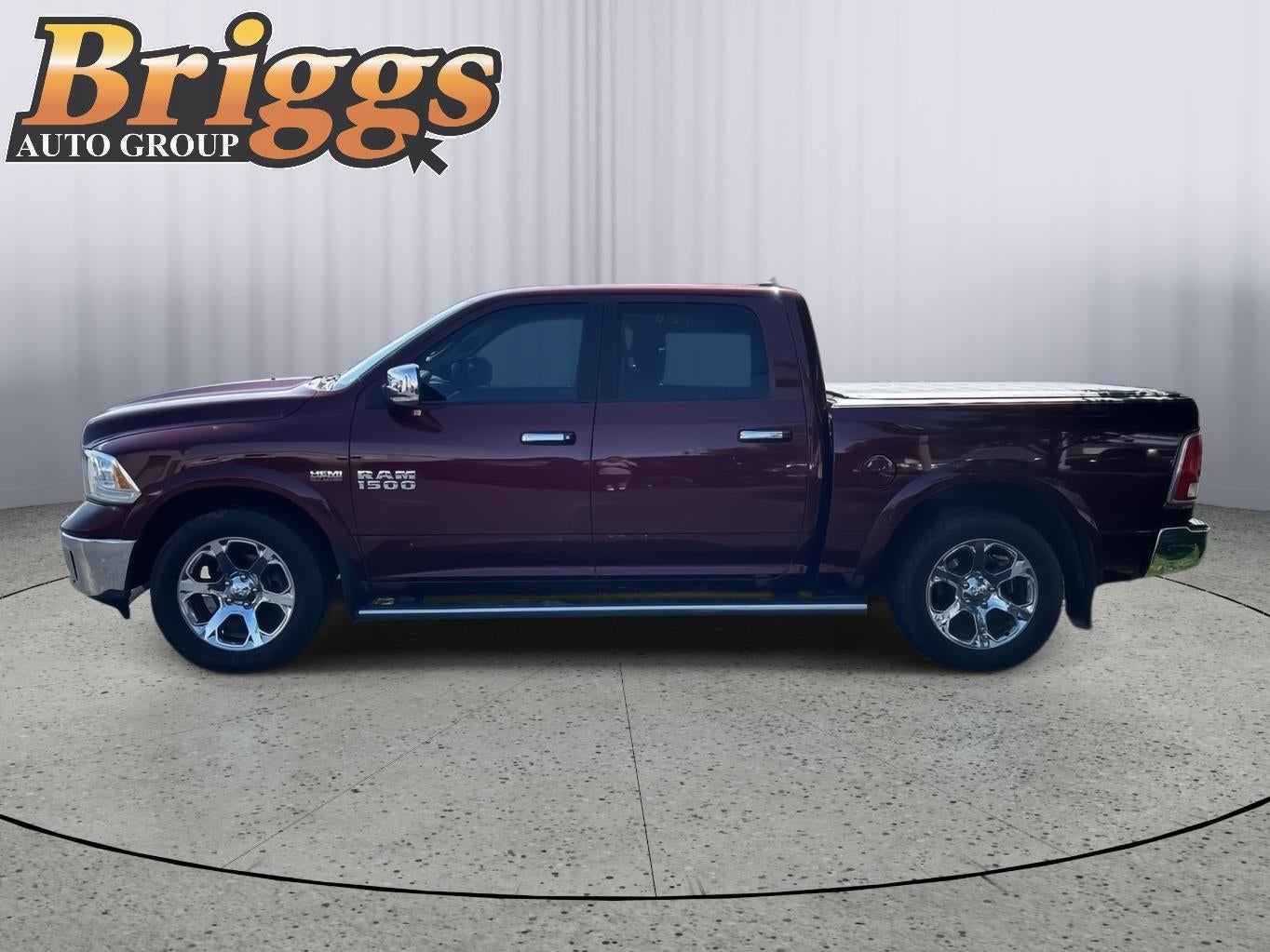Used 2017 RAM Ram 1500 Pickup Laramie with VIN 1C6RR7NT4HS675656 for sale in Kansas City