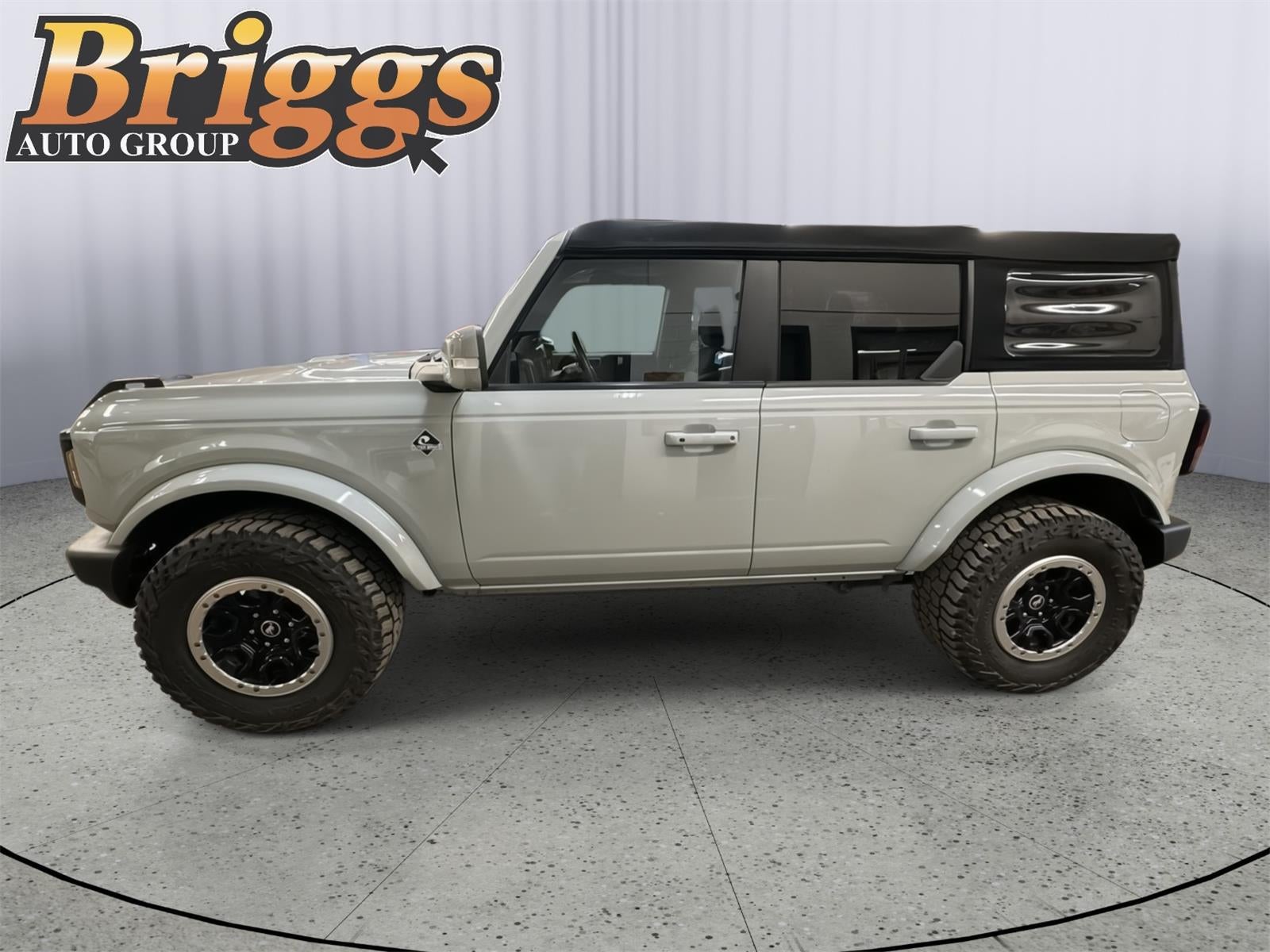 Used 2021 Ford Bronco 4-Door Outer Banks with VIN 1FMDE5BH1MLA60596 for sale in Kansas City