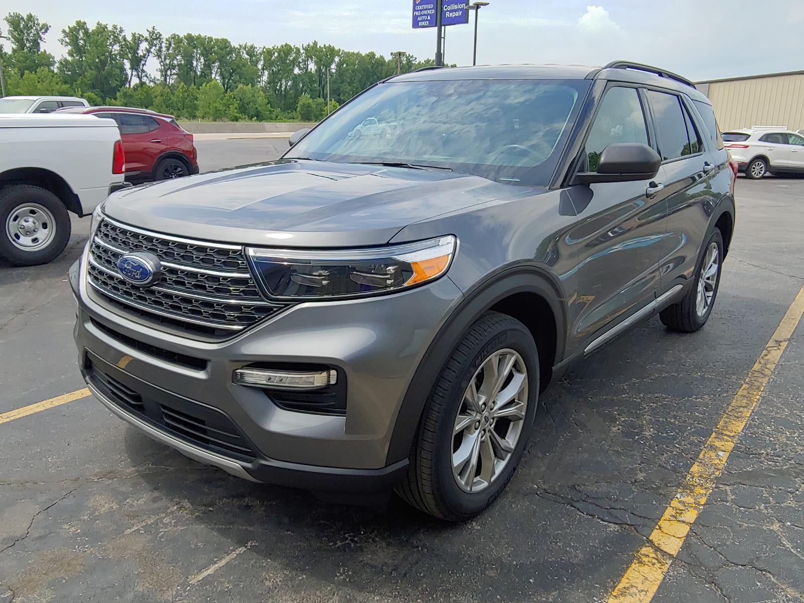 2023 Ford Explorer