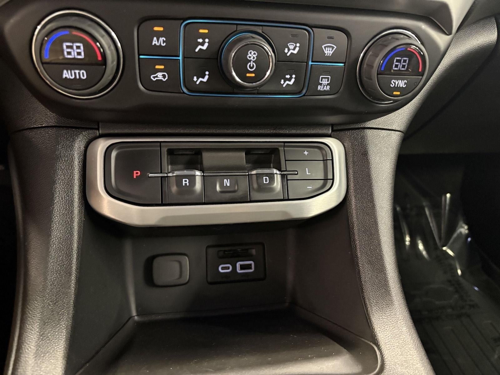 2022 GMC Acadia SLE