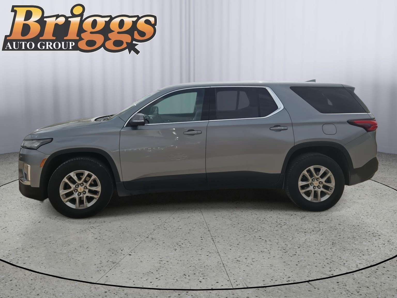 Used 2023 Chevrolet Traverse LS with VIN 1GNEVFKW9PJ254748 for sale in Kansas City