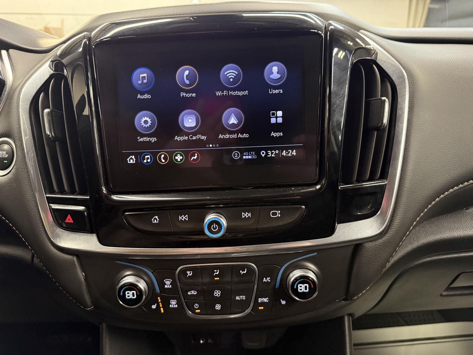 2020 Chevrolet Traverse LT Cloth