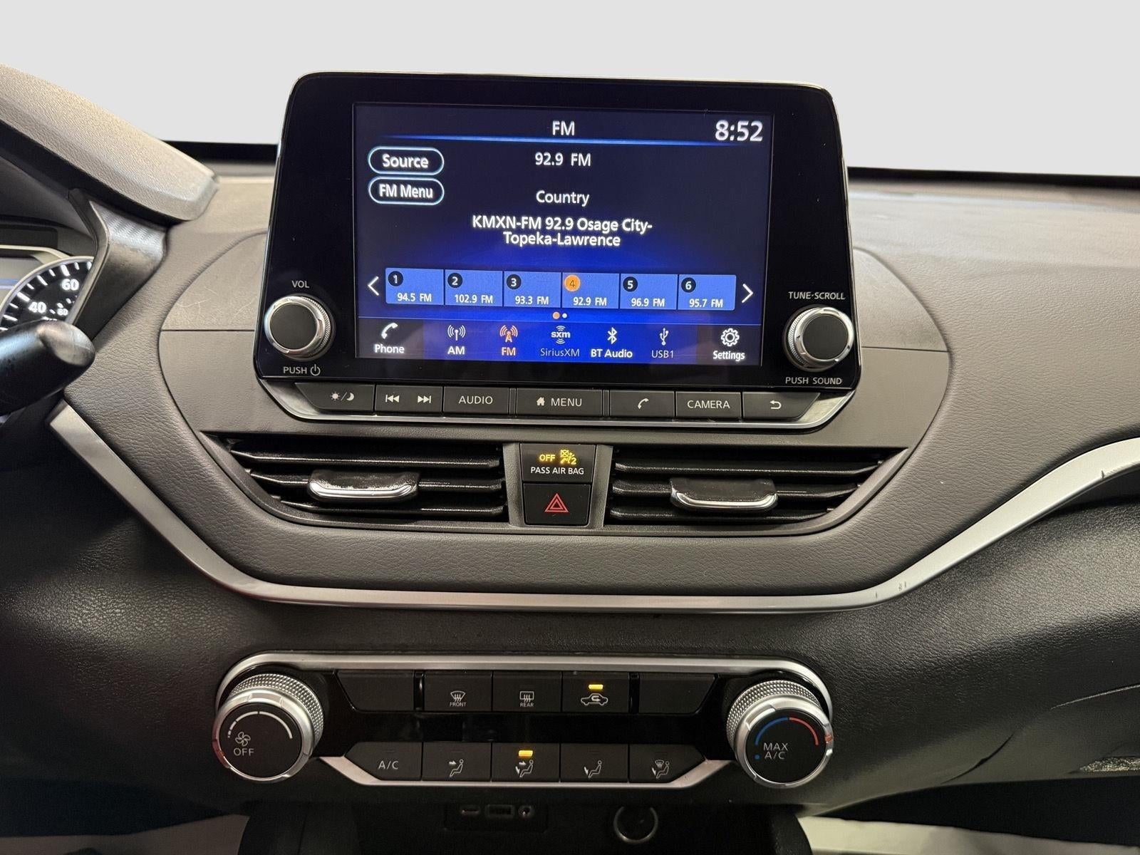 2022 Nissan Altima 2.5 SV