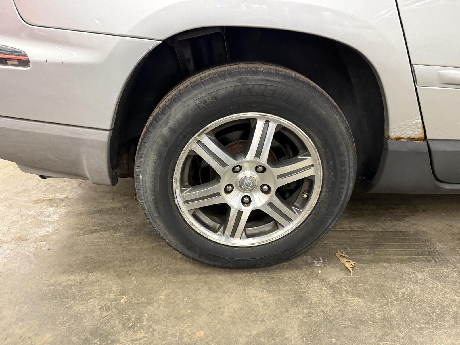 2007 Chrysler Pacifica Touring