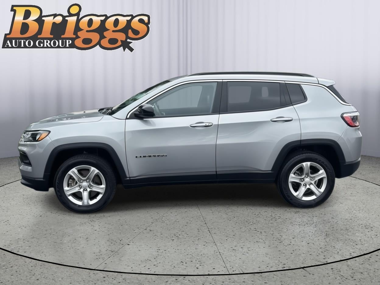 Used 2024 Jeep Compass Latitude with VIN 3C4NJDBN8RT603281 for sale in Kansas City
