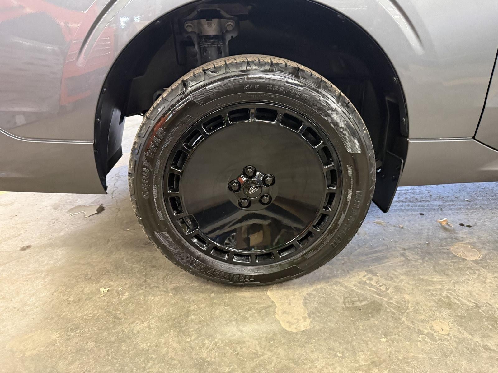 2025 Ford Maverick Lobo Standard