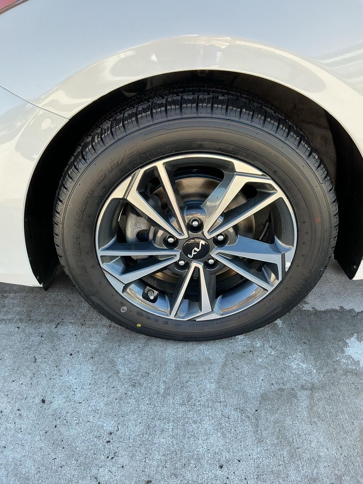 2024 Kia Forte LXS