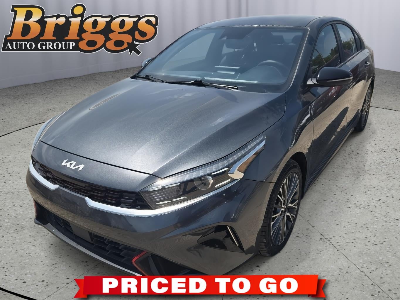2022 Kia Forte GT-Line AT's photo