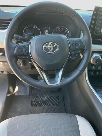 2021 Toyota RAV4 Hybrid XLE