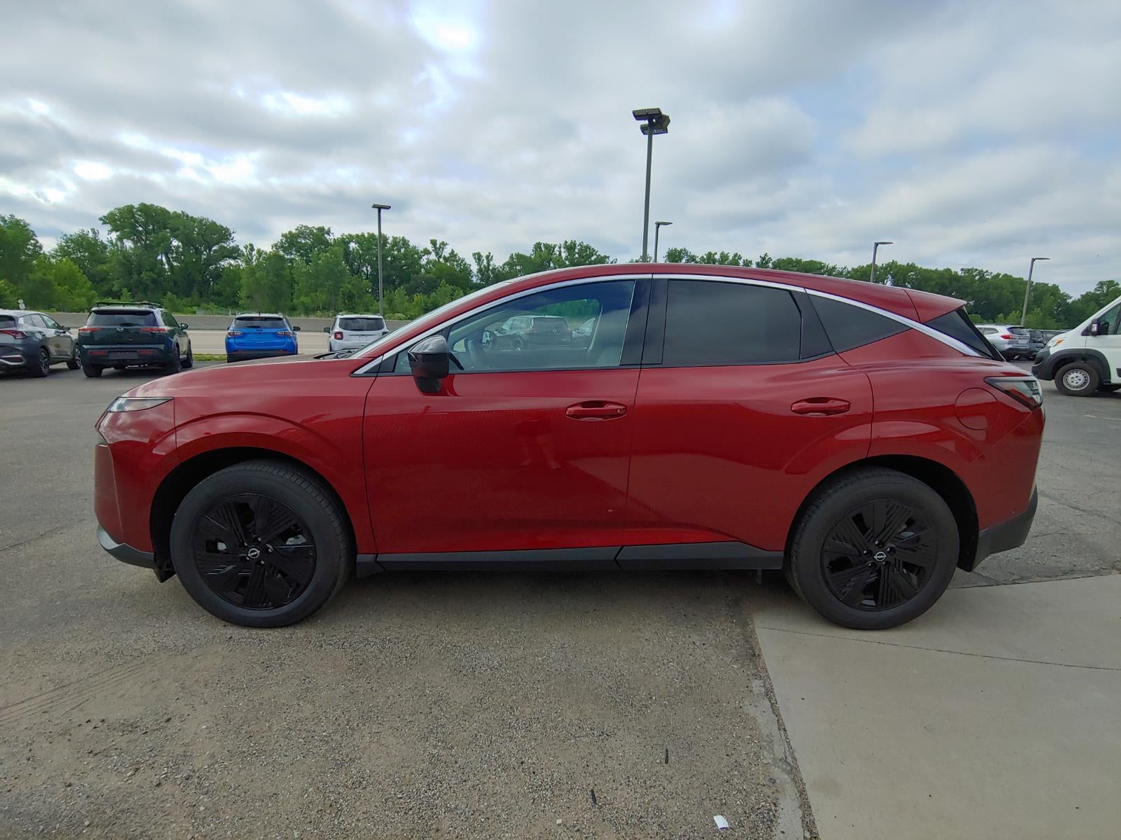 2025 Nissan Murano SV