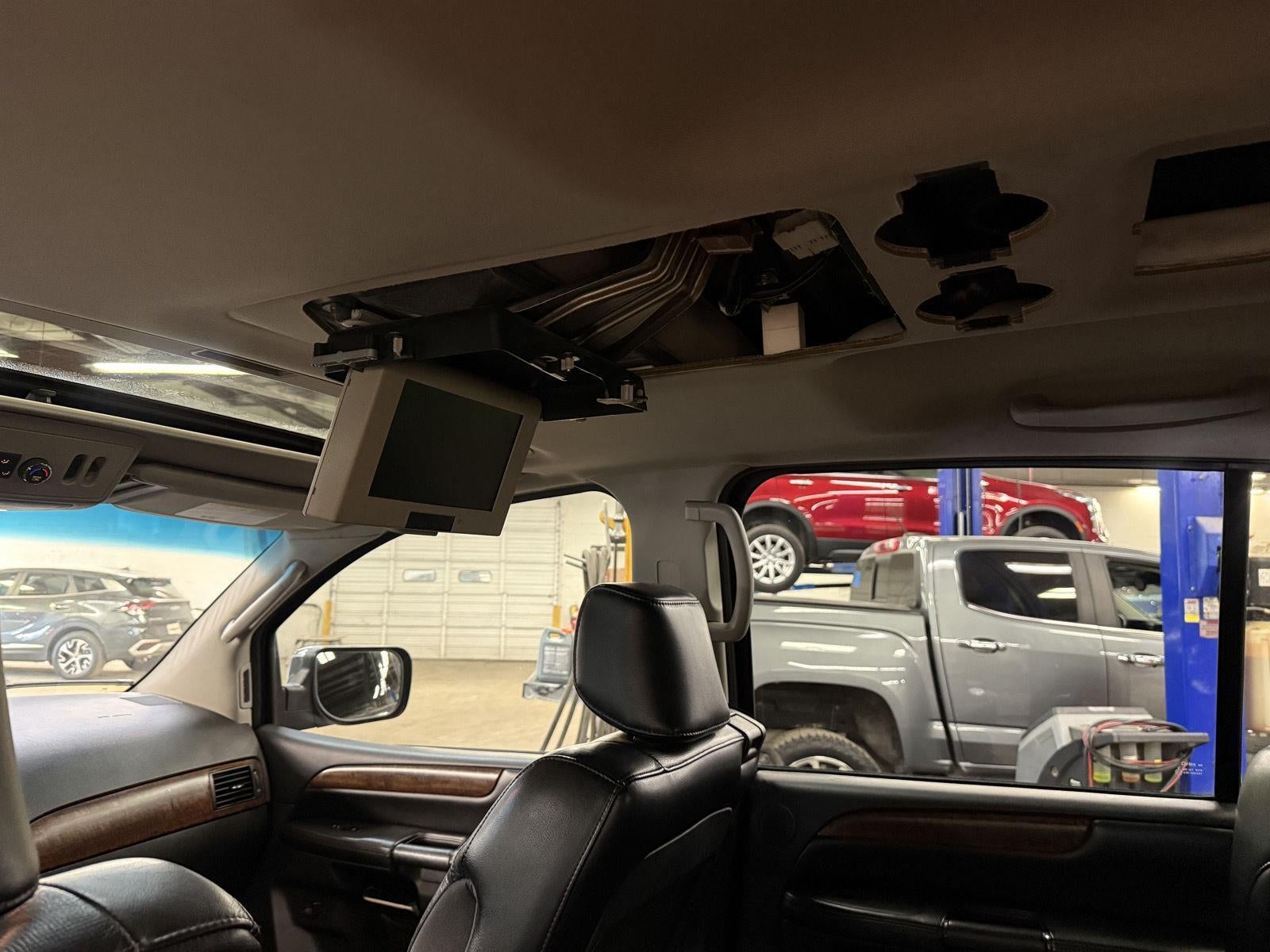 2008 Nissan Armada LE