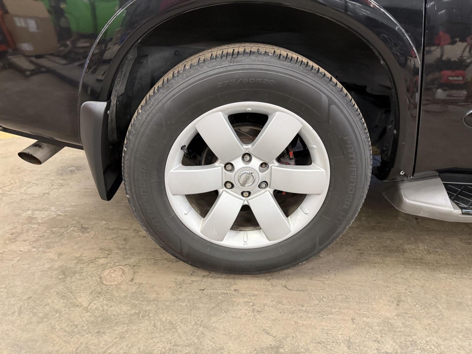 2008 Nissan Armada LE