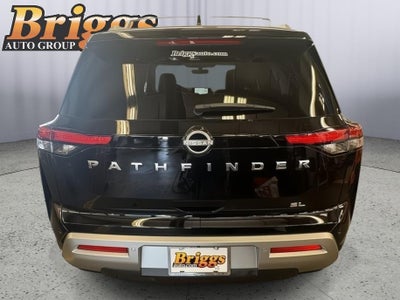2025 Nissan Pathfinder SL