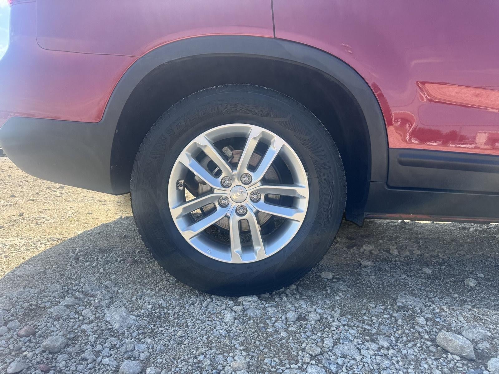 2015 Kia Sorento LX