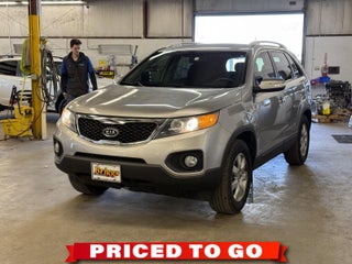 2012 Kia SORENTO LX