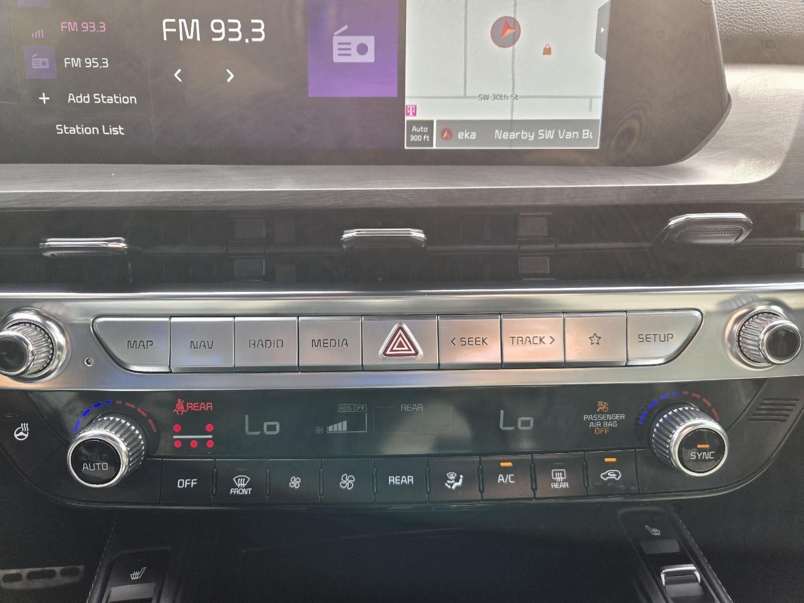 2023 Kia TELLURIDE Base