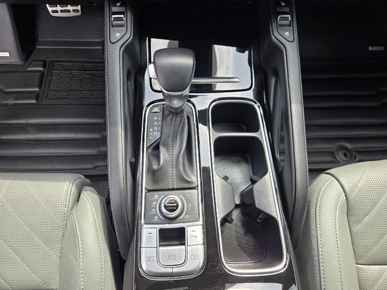 2023 Kia TELLURIDE Base