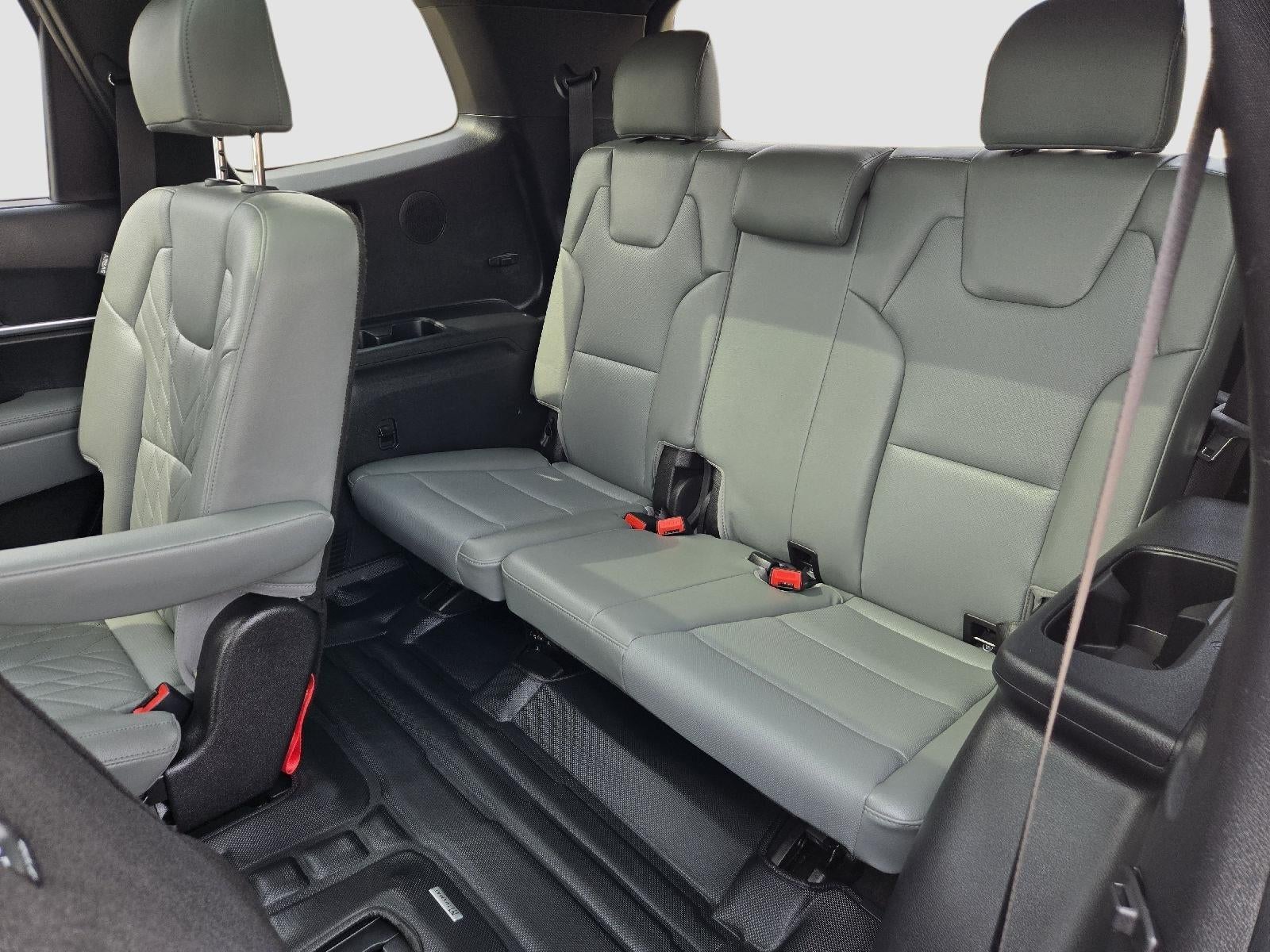 2023 Kia TELLURIDE Base
