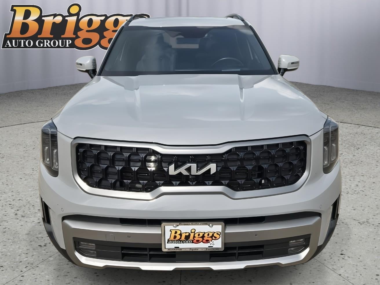 2023 Kia TELLURIDE Base