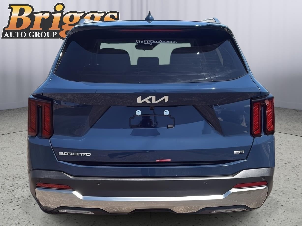 2025 Kia Sorento S