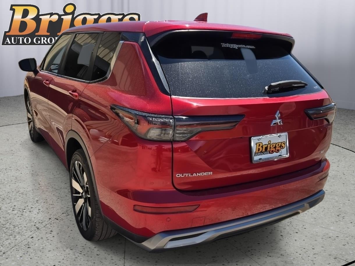 2025 Mitsubishi Outlander SE