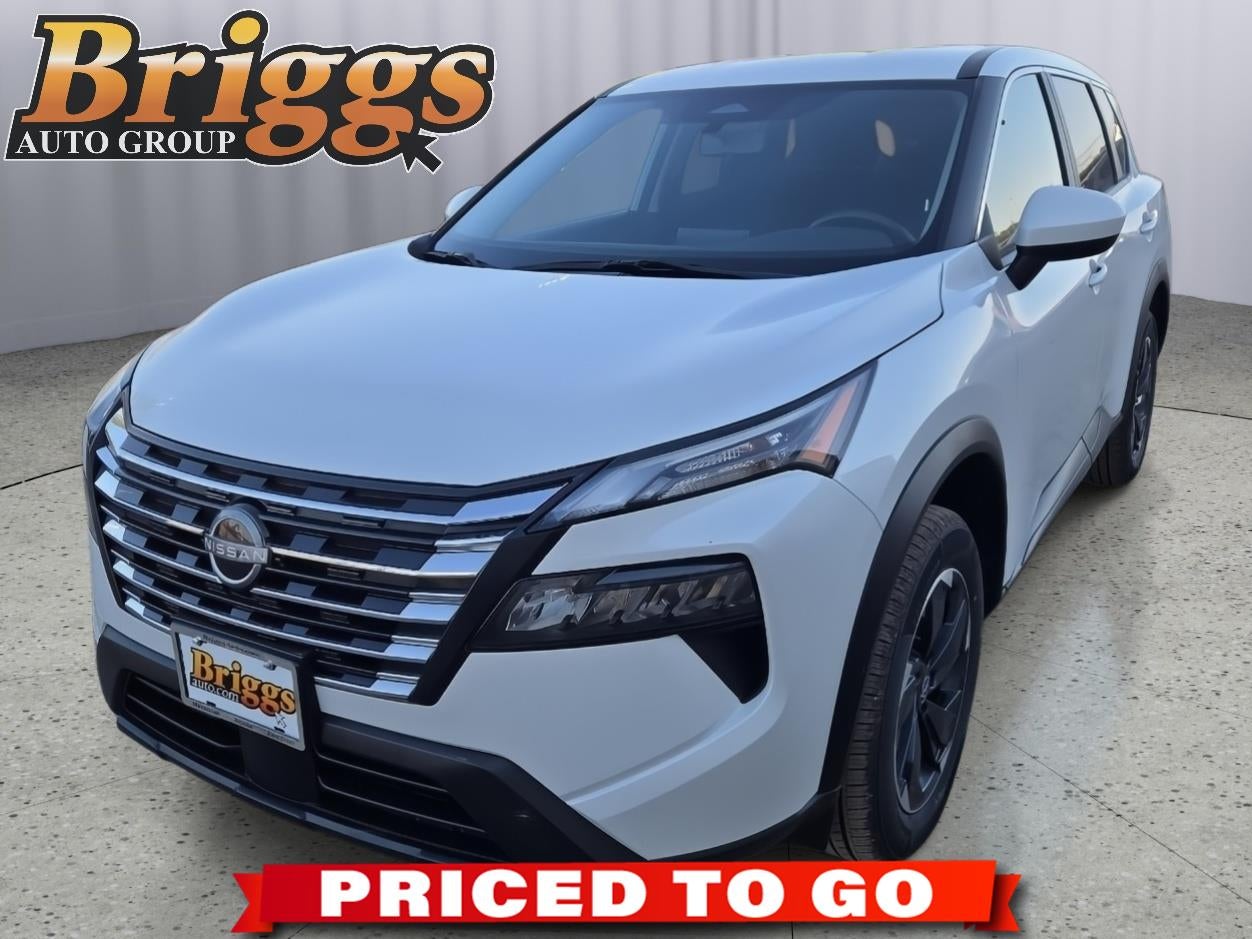 2024 Nissan Rogue SV FWD's photo