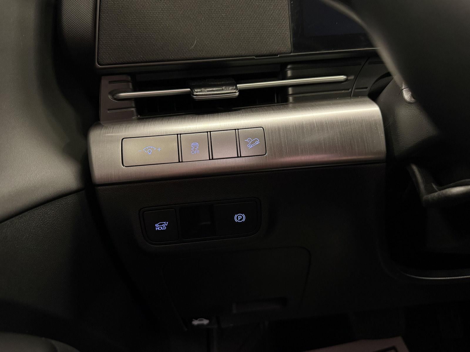 2025 Hyundai Kona Limited