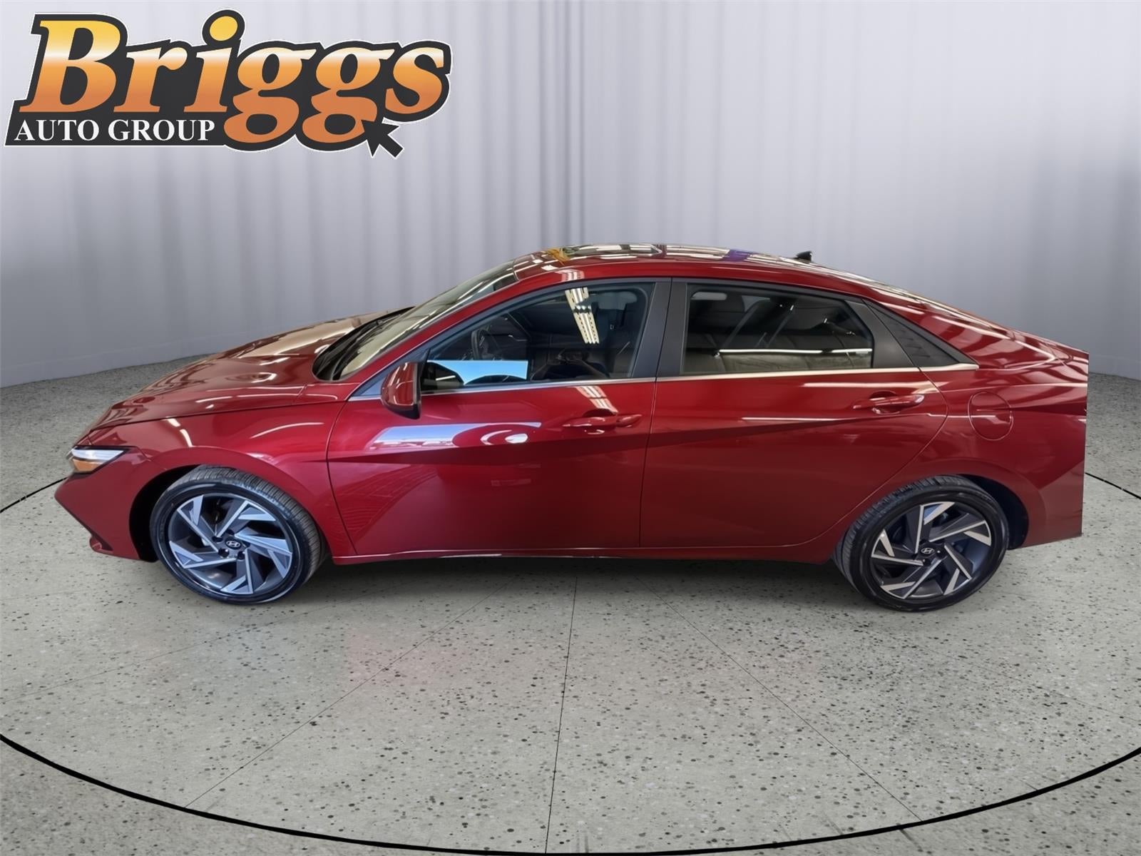 Used 2025 Hyundai Elantra SEL with VIN KMHLS4DGXSU983766 for sale in Kansas City