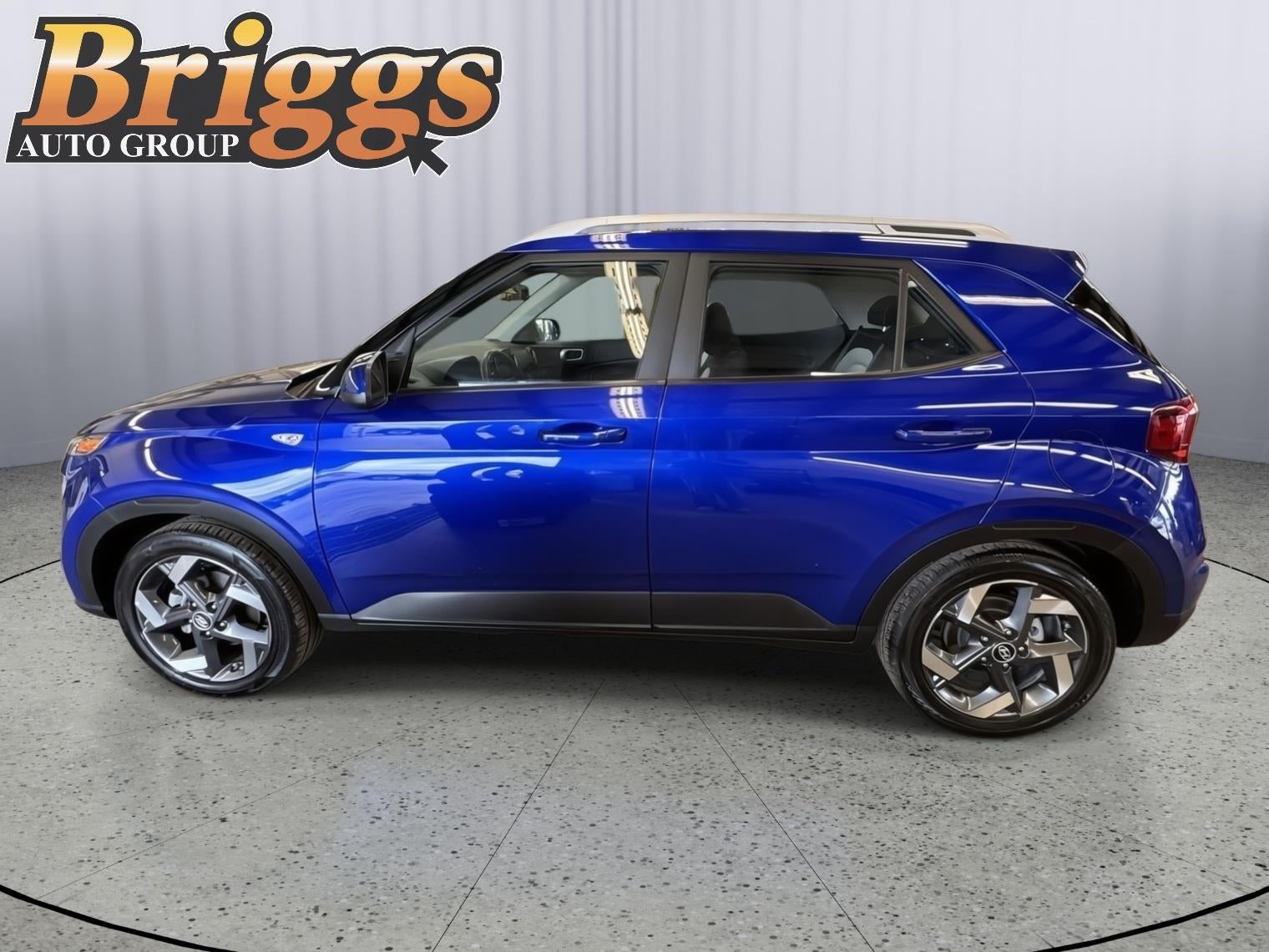 Used 2025 Hyundai Venue SEL with VIN KMHRC8A39SU406078 for sale in Kansas City