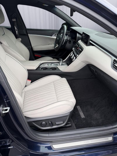 2023 Genesis G70 3.3T