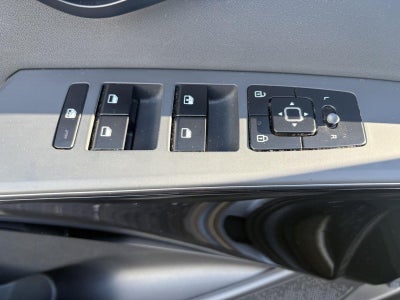 2023 Kia Niro EX