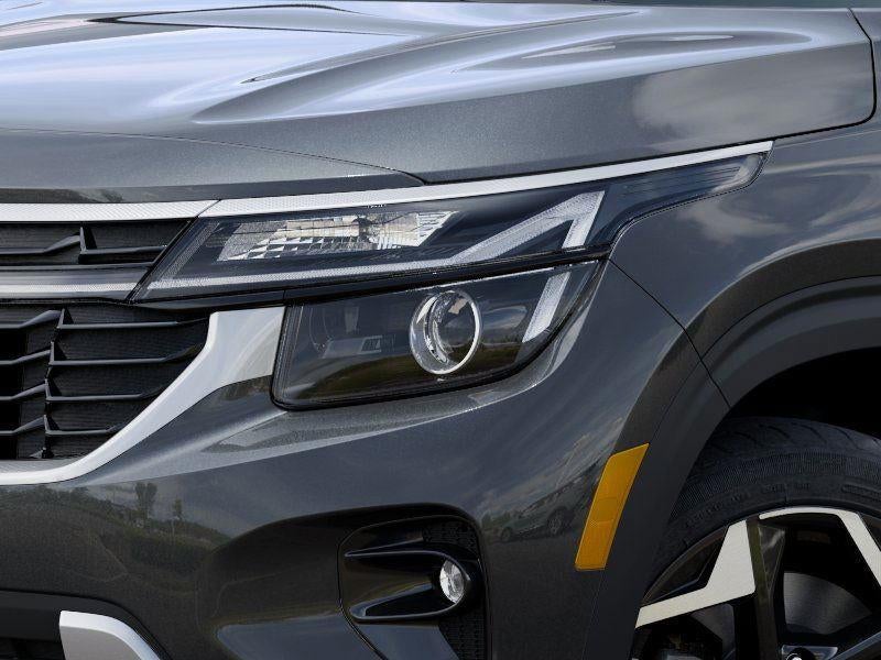 2026 Kia SELTOS Base