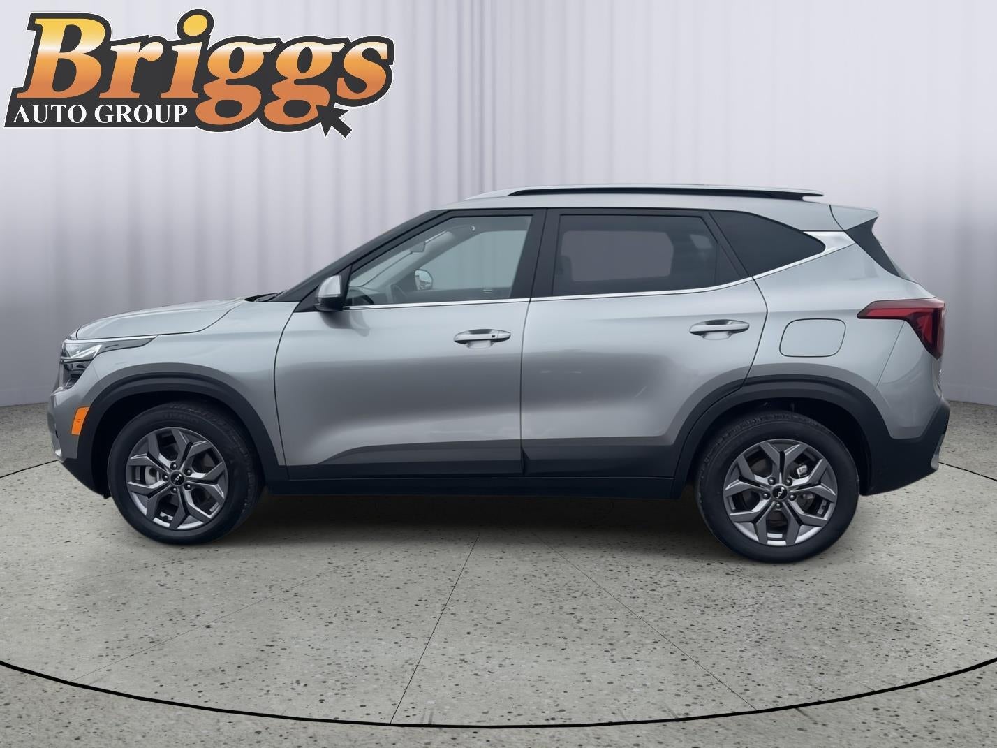 Used 2024 Kia Seltos S with VIN KNDEUCAAXR7651692 for sale in Kansas City
