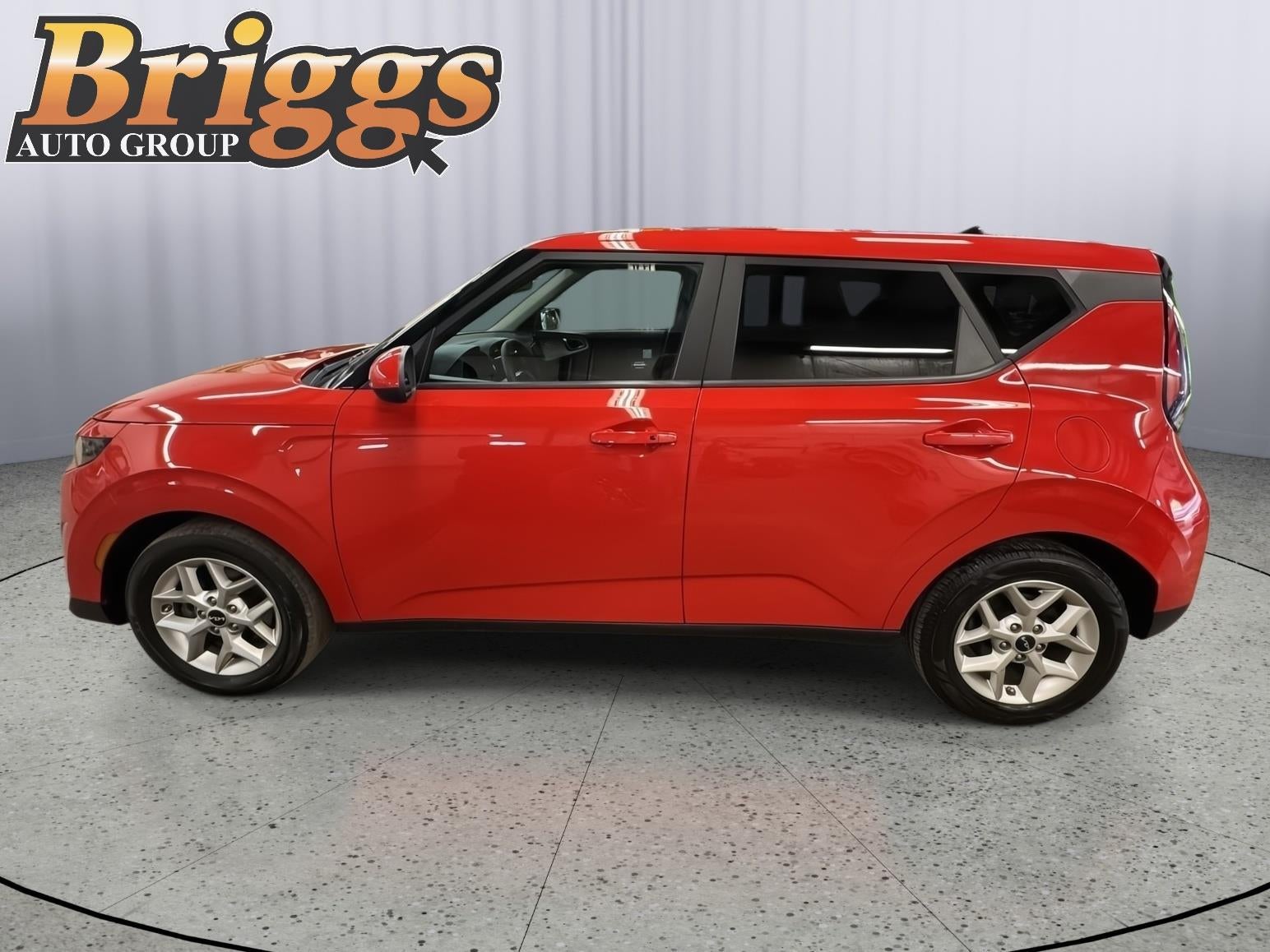 Used 2024 Kia Soul S with VIN KNDJ23AUXR7223328 for sale in Kansas City