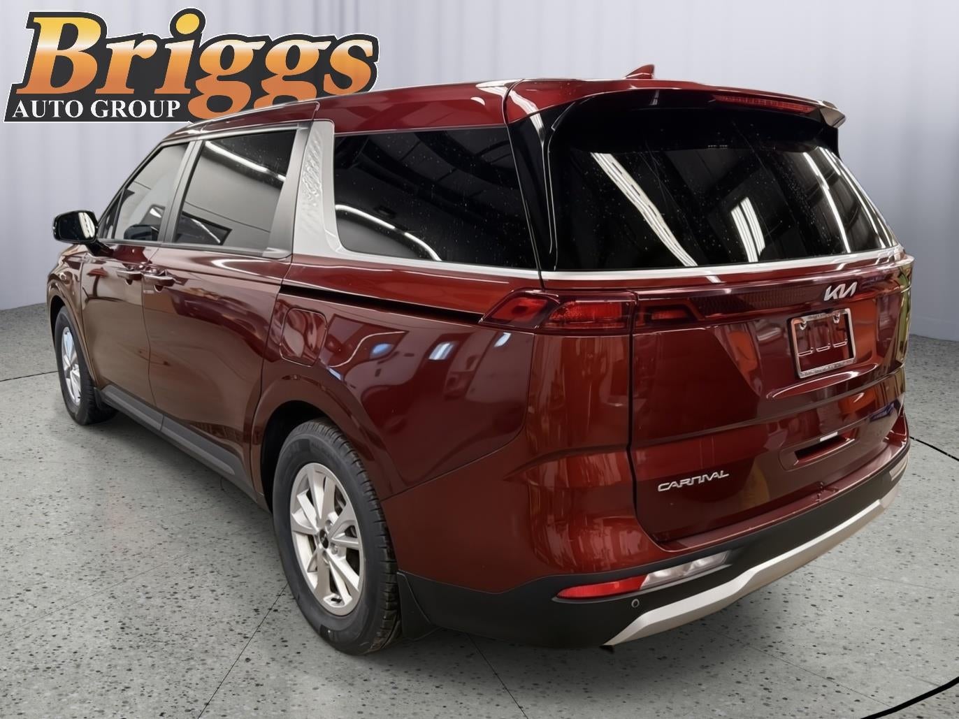 2023 Kia Carnival LX