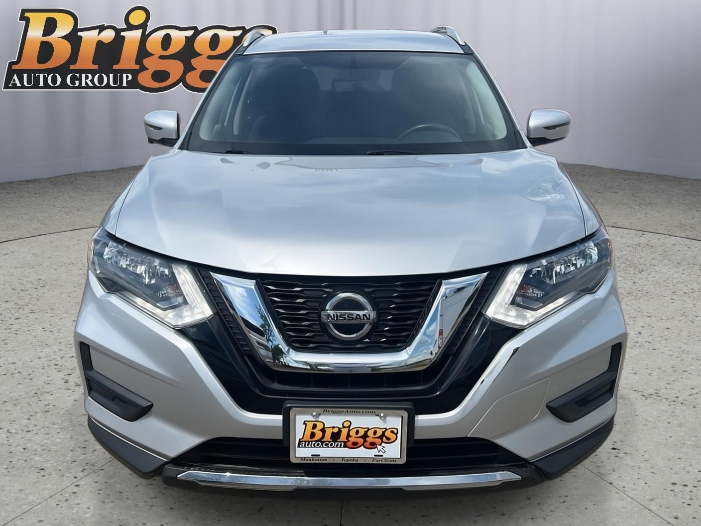 Used 2018 Nissan Rogue SV with VIN KNMAT2MV8JP544249 for sale in Kansas City