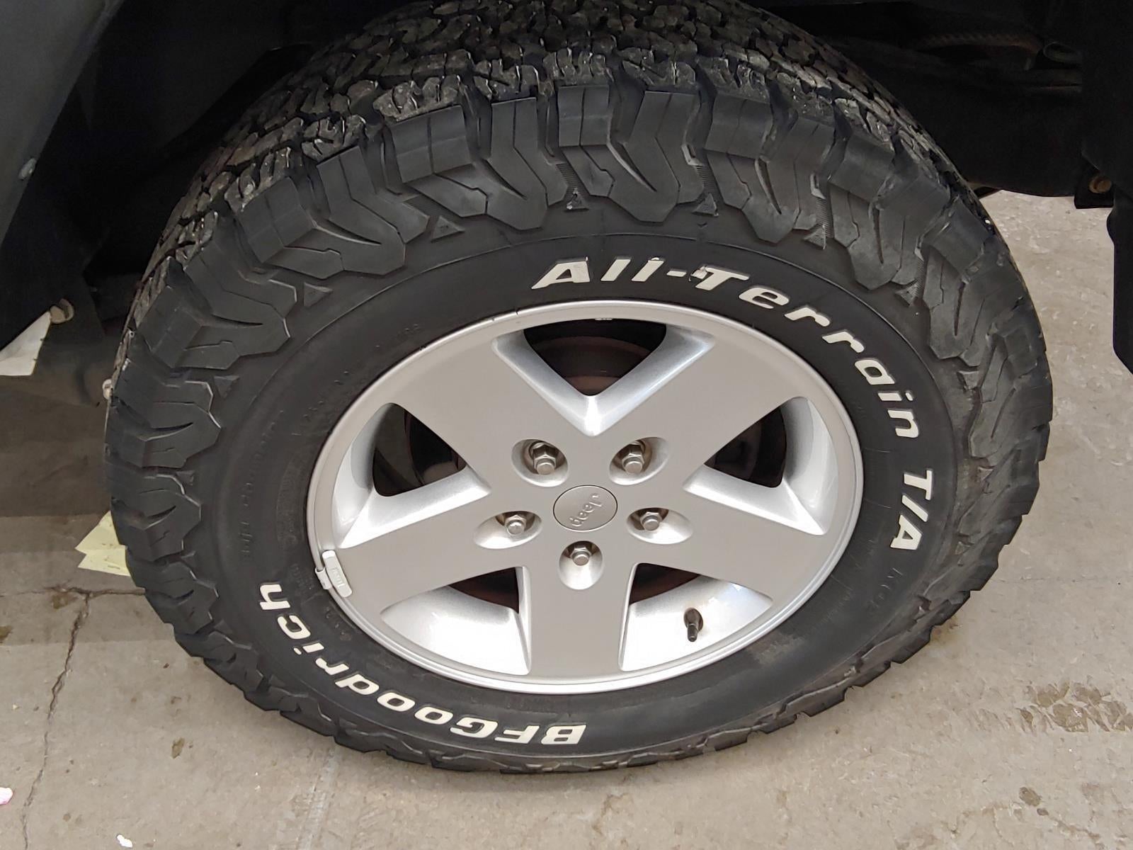 2017 Jeep Wrangler Sport