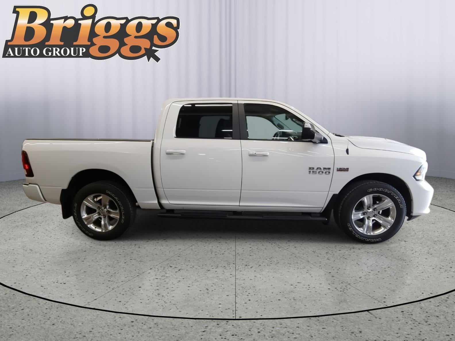 2017 RAM 1500 Sport