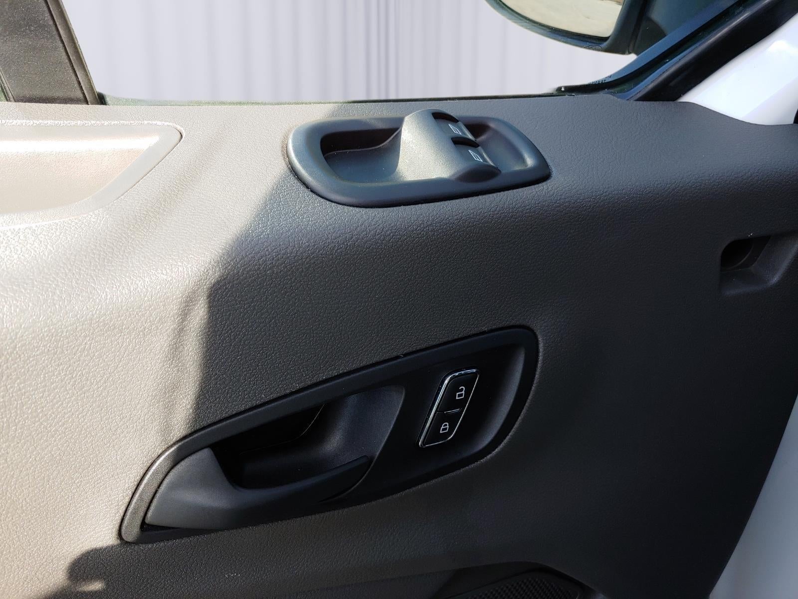 2024 Ford TRANSIT Base