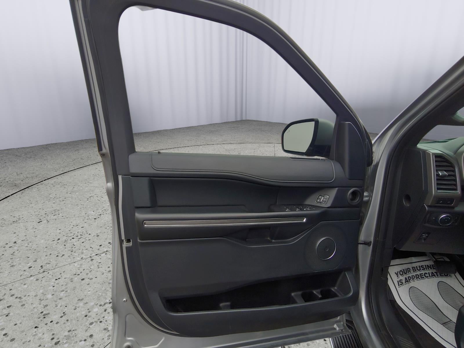 2020 Ford EXPEDITION MAX XLT